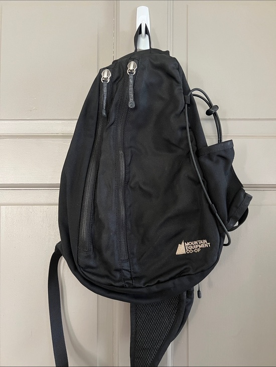 MEC Handbags - Vintage MEC Mountain Equipment Coop Sling Bag Shoulder Bag Black